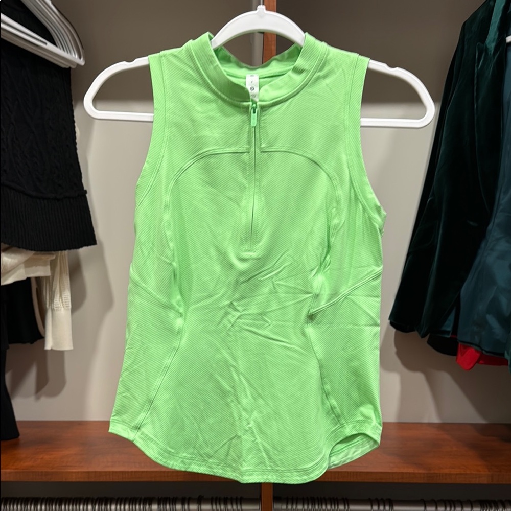 Lululemon Front Zip Mock Neck Tennis tank top Scream Green Size 4